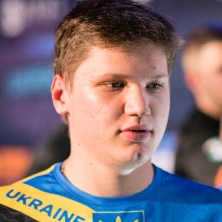 FlyQuest 被加冕为 LTA 2025 锦标赛的首个也是唯一的冠军